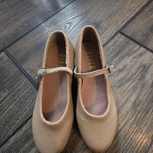 Bloch Kids Tan Mary Jane Dress Shoes